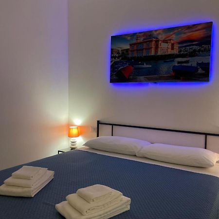 Bari Valona Rooms Eksteriør billede